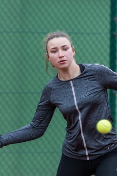 Bild 589 - NL TC RW Wahlstedt - Braunschweiger THC : Ergebnis: 5:4